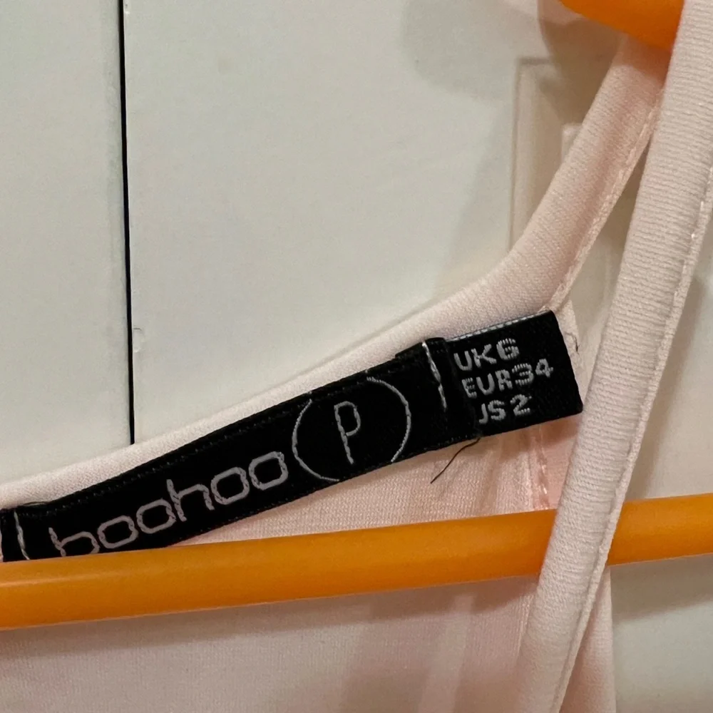 Boohoo Petite Light Pink Mini Dress - Picture 6 of 8
